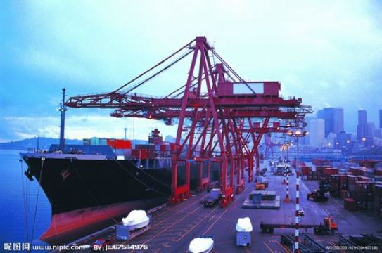 點(diǎn)擊查看詳細(xì)信息<br>標(biāo)題：碼頭 閱讀次數(shù)：4588